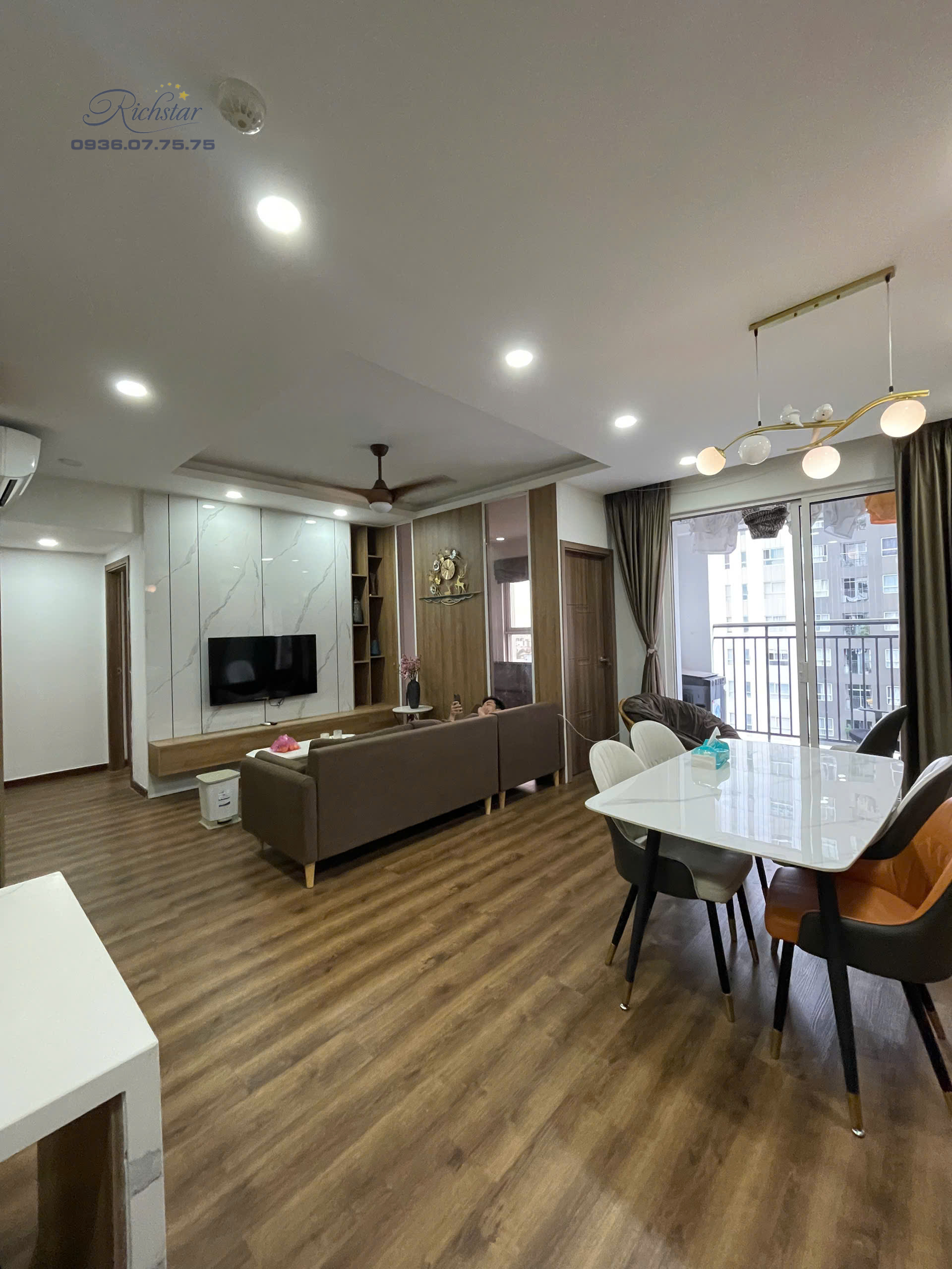 z6113468322424_652bd1057dae907684baa09906f5be7d z6113468322424 652bd1057dae907684baa09906f5be7d - Richstar Tân Phú