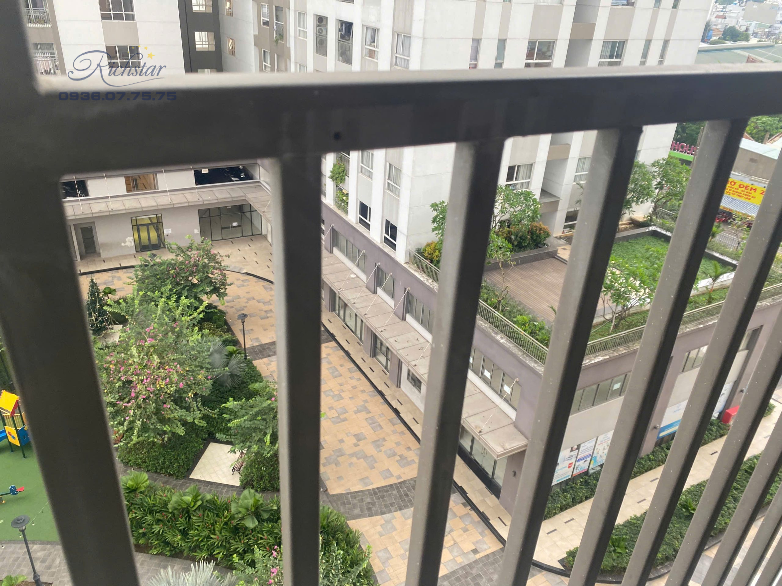 z6113468684477_6e32d01e439e830395c82366e965b206 z6113468684477 6e32d01e439e830395c82366e965b206 scaled - Richstar Tân Phú