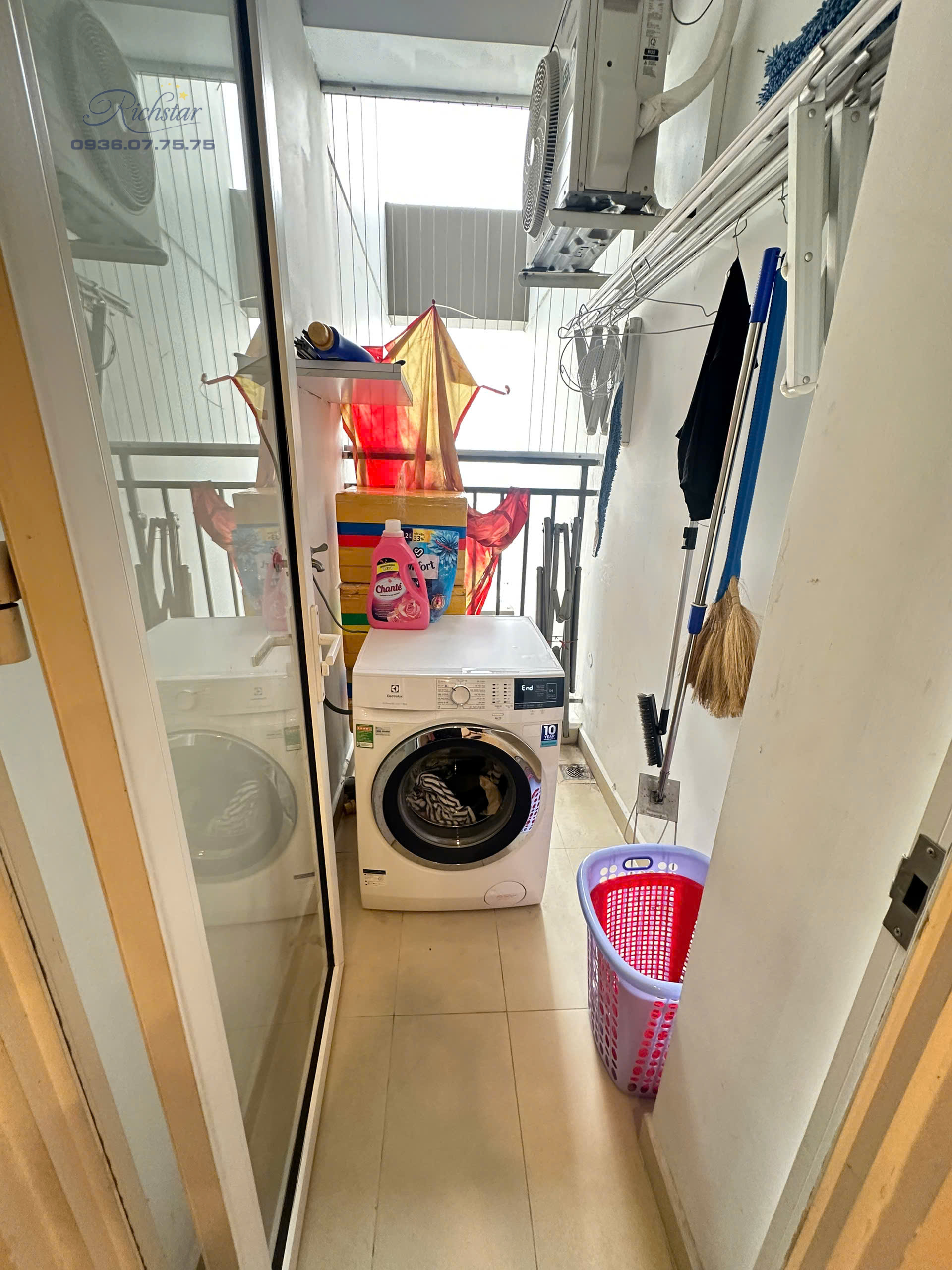 z6296171926951_8553199777eb5e250d215b417da214dd z6296171926951 8553199777eb5e250d215b417da214dd - Richstar Tân Phú