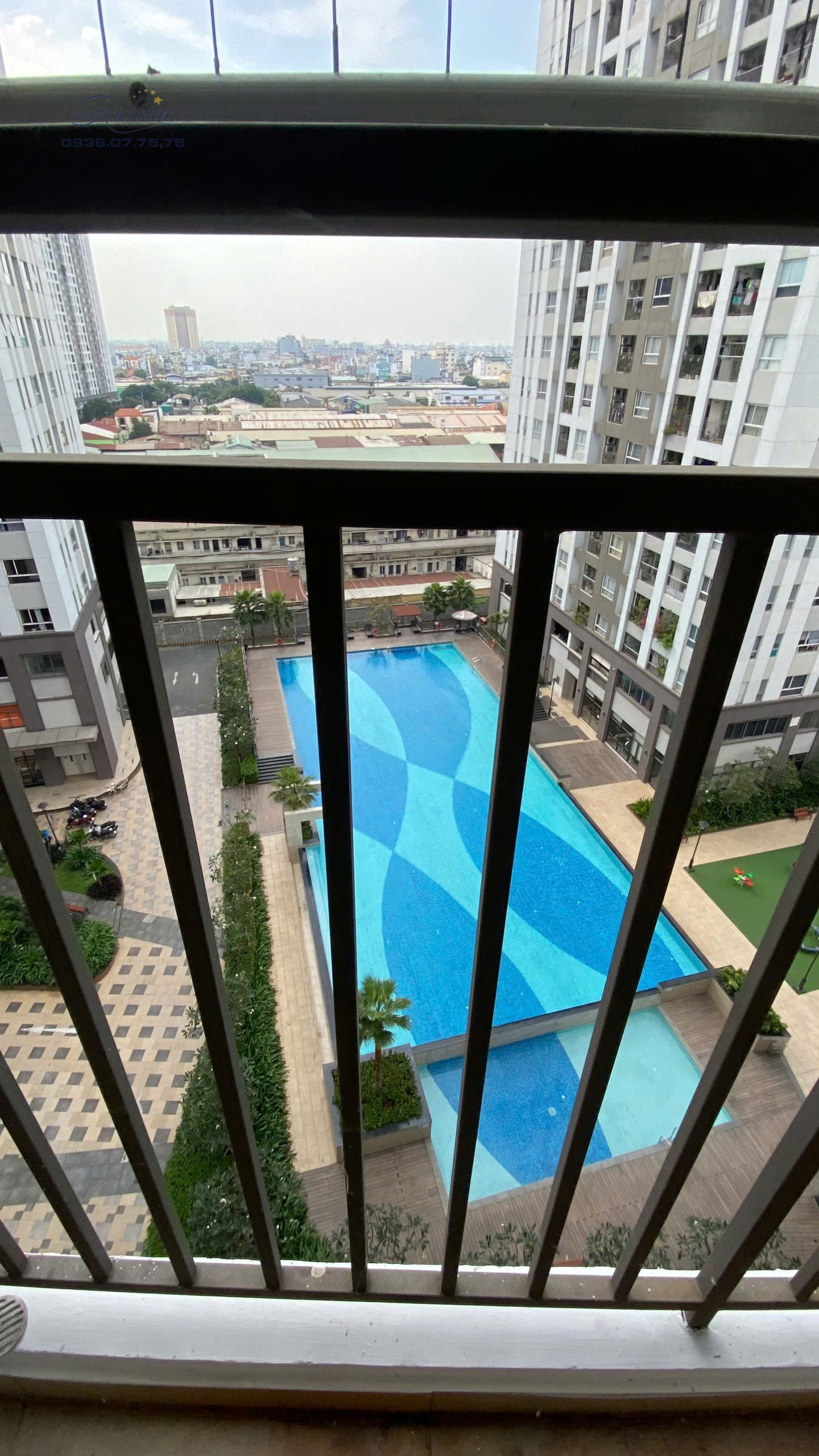 z6325632797501_2dd603db6f3347ed01c96c582c111345 z6325632797501 2dd603db6f3347ed01c96c582c111345 scaled - Richstar Tân Phú