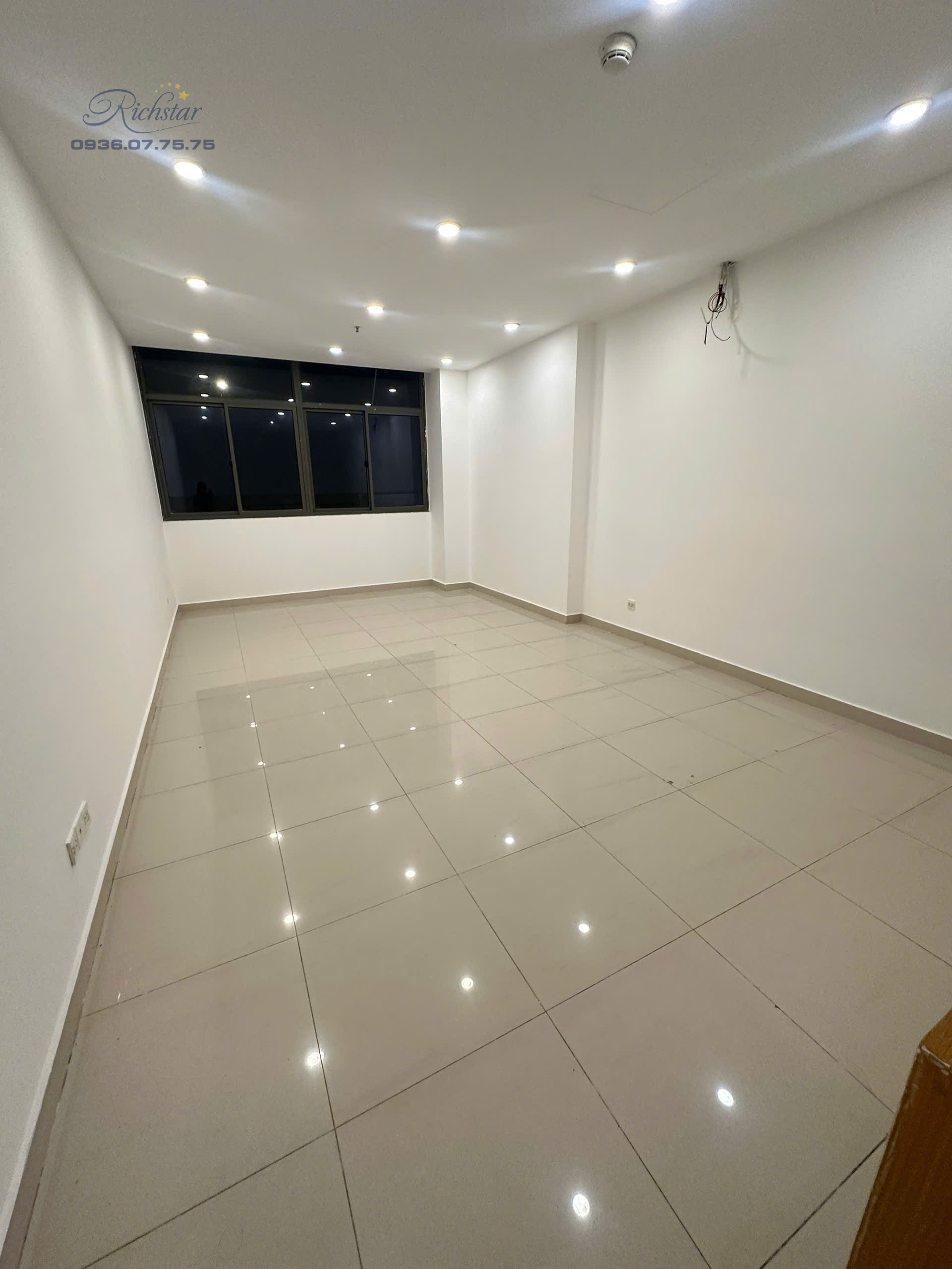 z6400086837636_20e8596453f09315f3f823909faabcef z6400086837636 20e8596453f09315f3f823909faabcef - Richstar Tân Phú