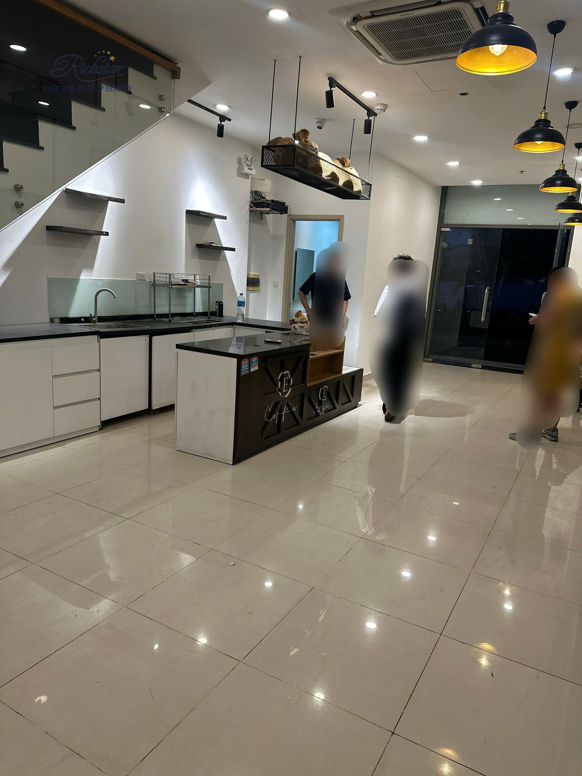 z6400106576867_530d999942e351043727a9ff16c37bcc z6400106576867 530d999942e351043727a9ff16c37bcc - Richstar Tân Phú