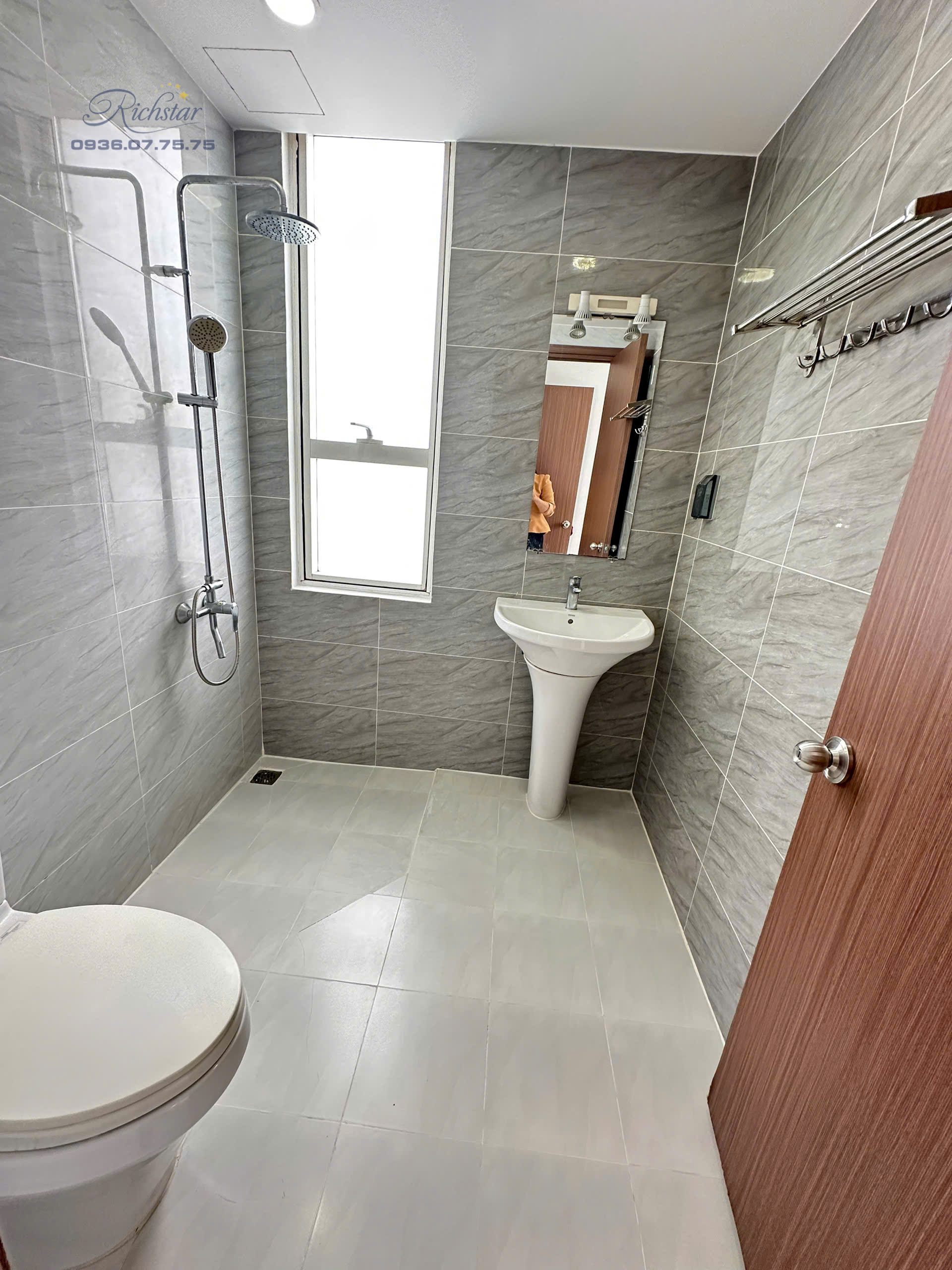 z6496989942312_64112bc535304b4db193606002a5c838 z6496989942312 64112bc535304b4db193606002a5c838 - Richstar Tân Phú