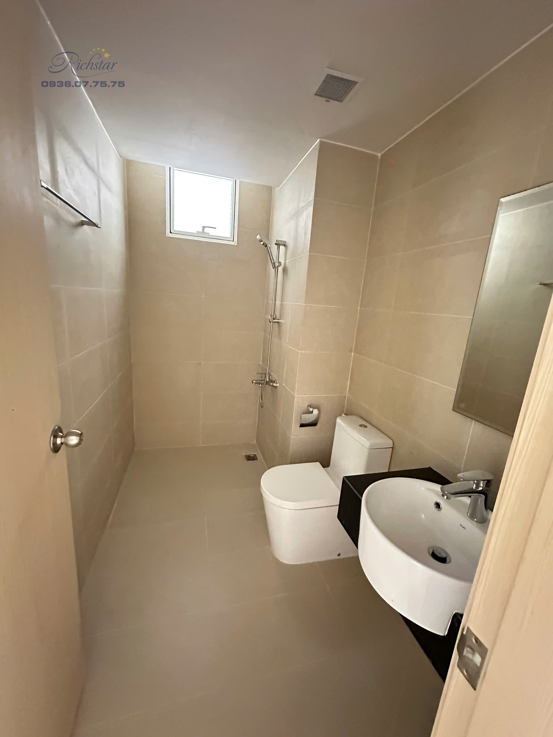 z6650431469914_ee2bcfb6344ec0733b7177f656b63718 z6650431469914 ee2bcfb6344ec0733b7177f656b63718 - Richstar Tân Phú