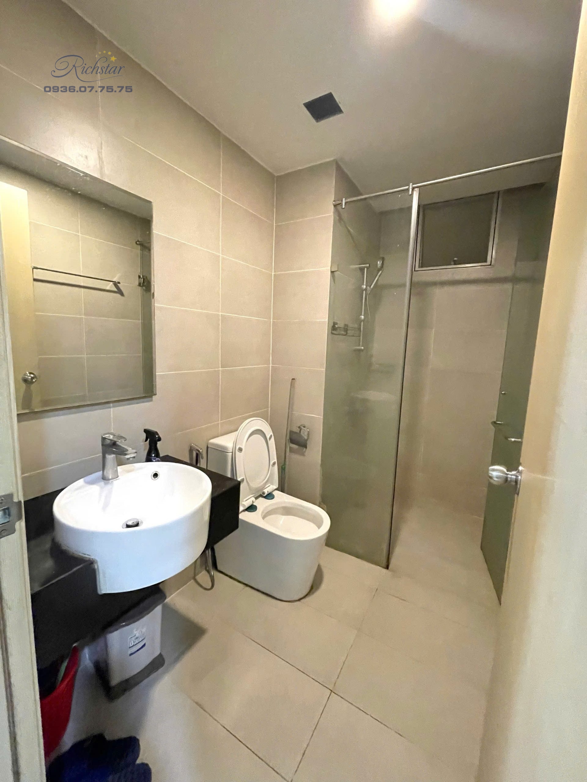 z5957606940494_35a348881d3e2fe789de05f4b01e24fb z5957606940494 35a348881d3e2fe789de05f4b01e24fb scaled - Richstar Tân Phú